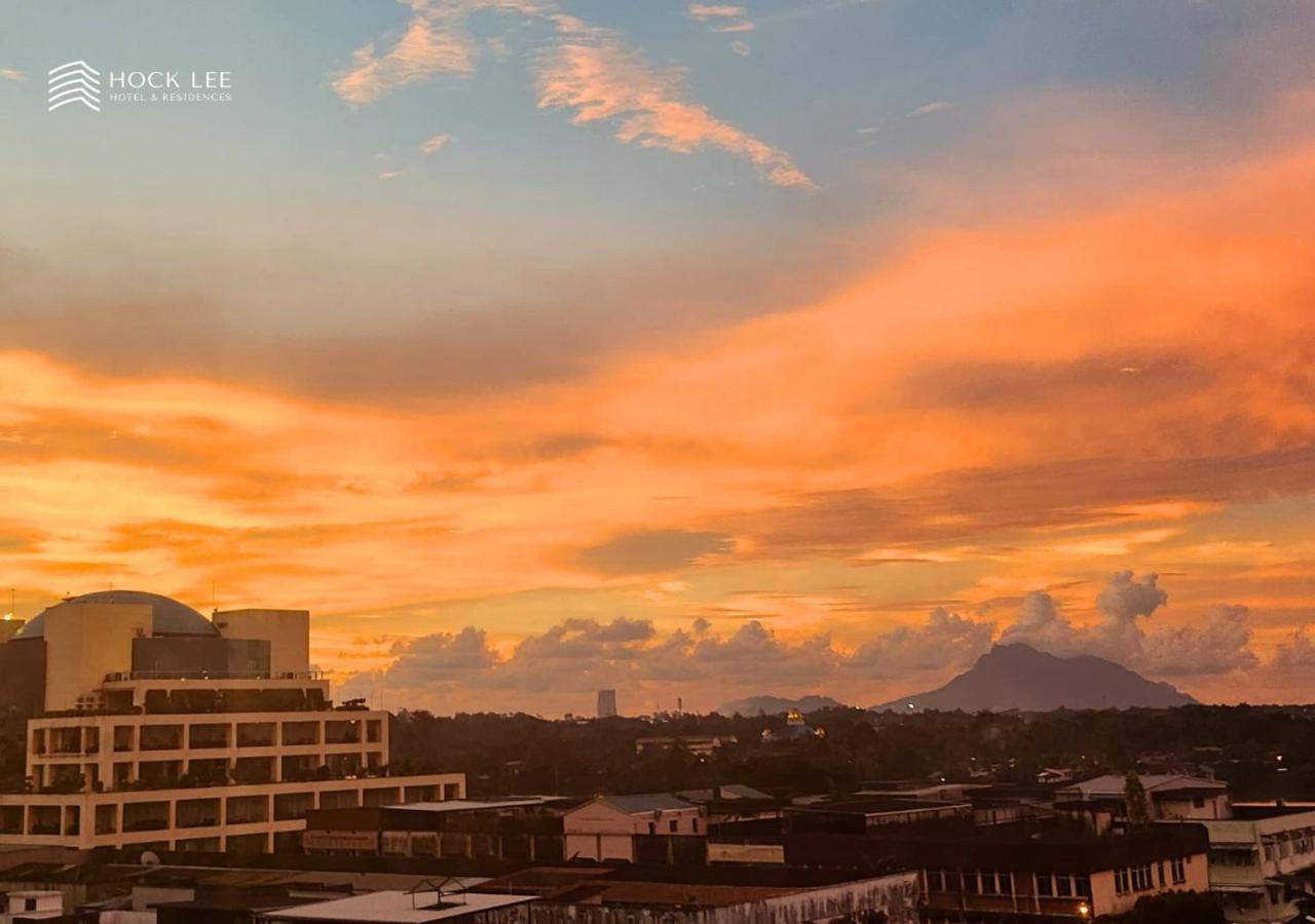 Hock Lee Hotel & Residences Kuching Extérieur photo