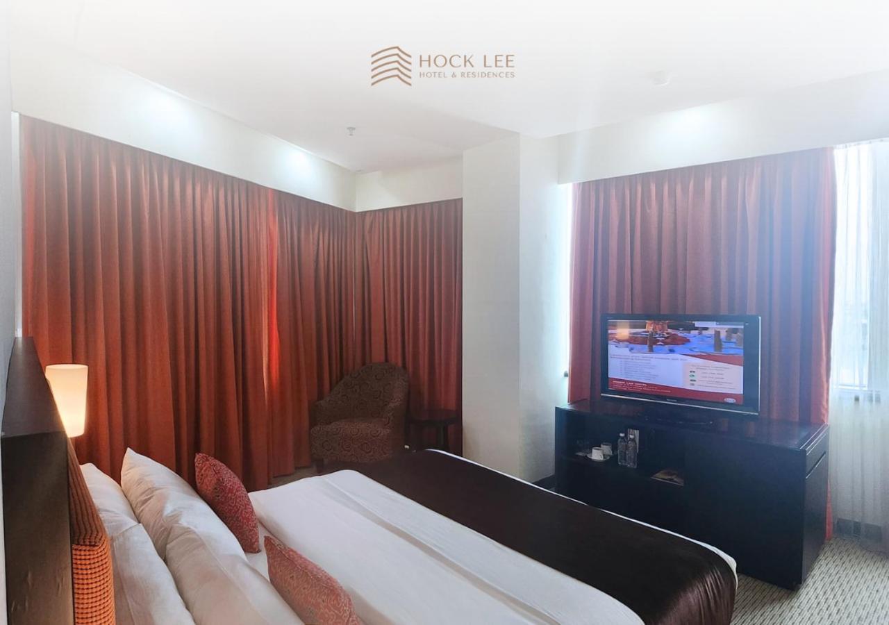 Hock Lee Hotel & Residences Kuching Extérieur photo