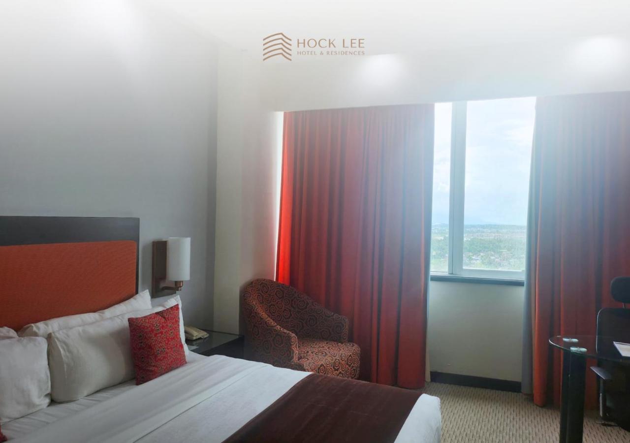Hock Lee Hotel & Residences Kuching Extérieur photo