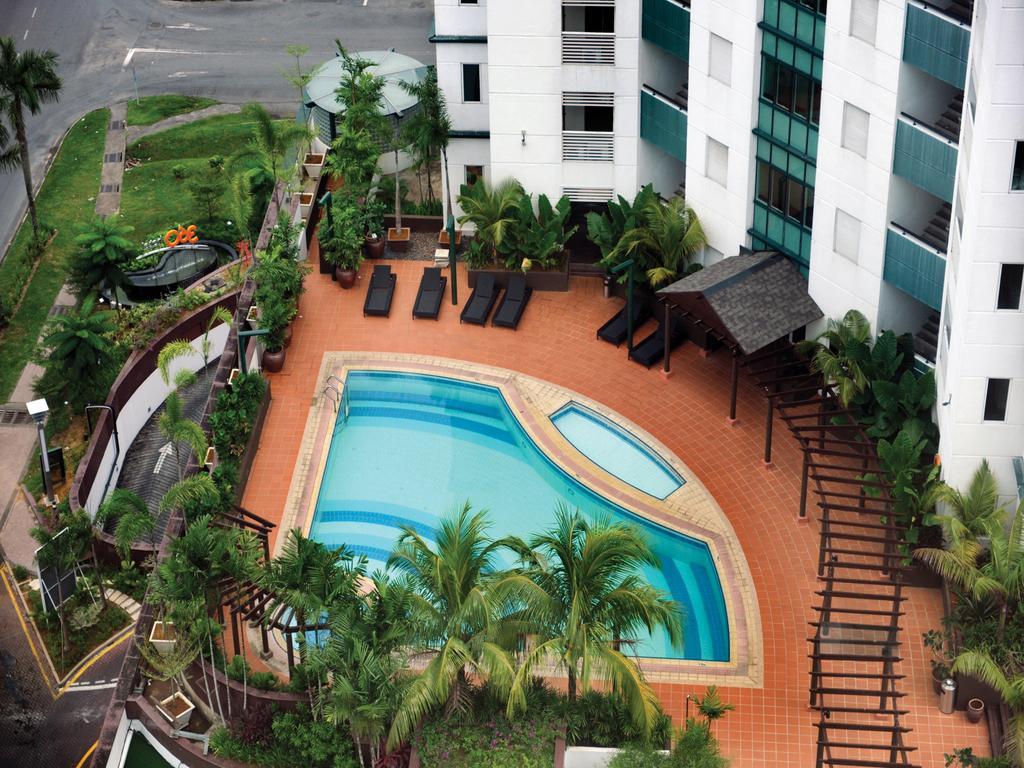 Hock Lee Hotel & Residences Kuching Extérieur photo